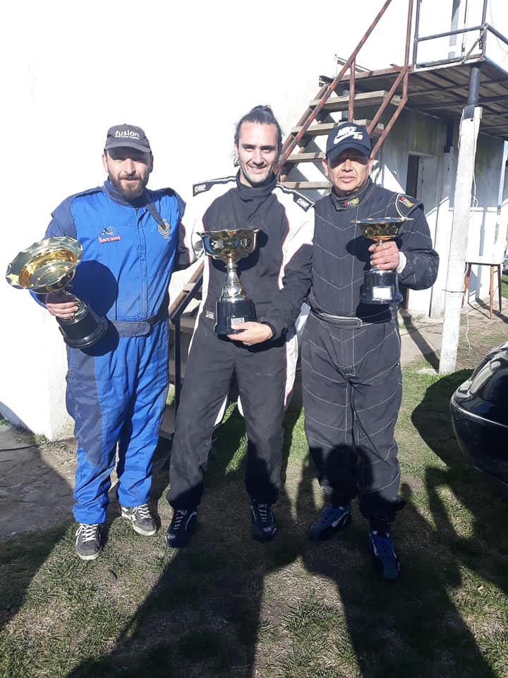 Karting: victoria de Ariel Grave en Lobería 