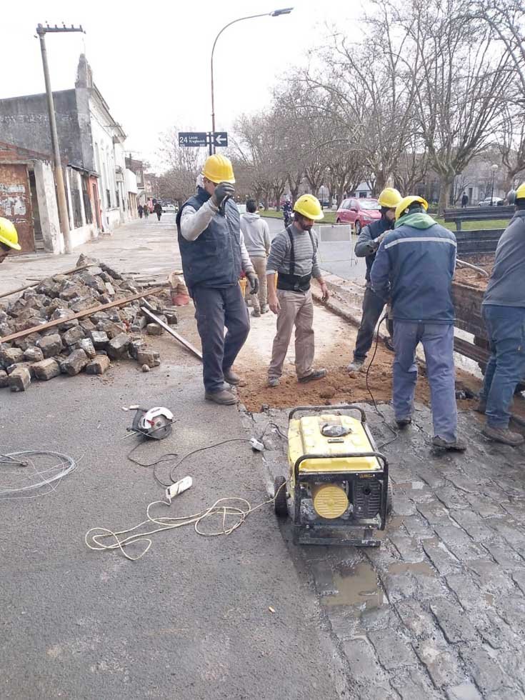 Sigue el trabajo de bacheo