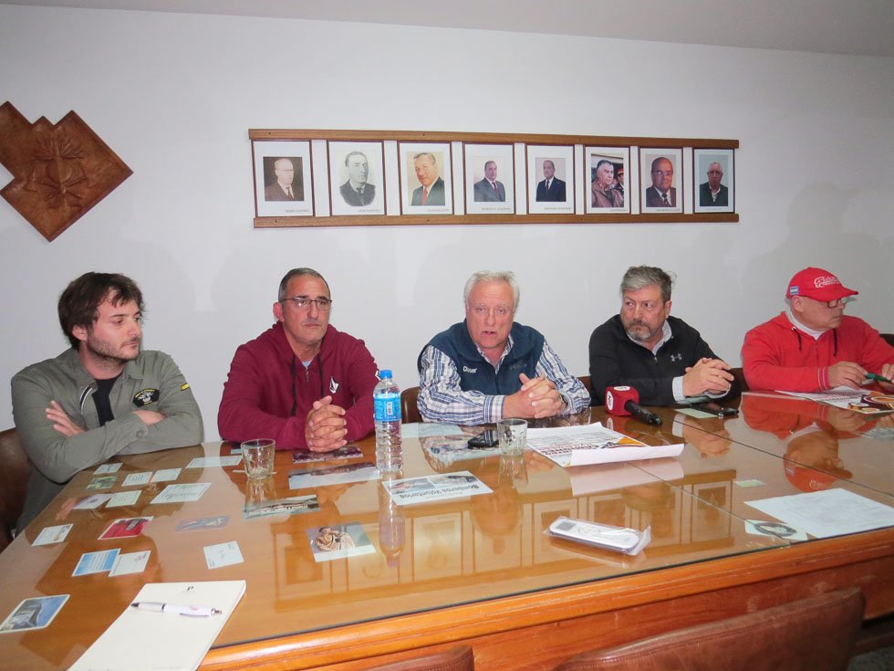 Una fiesta que se agranda 