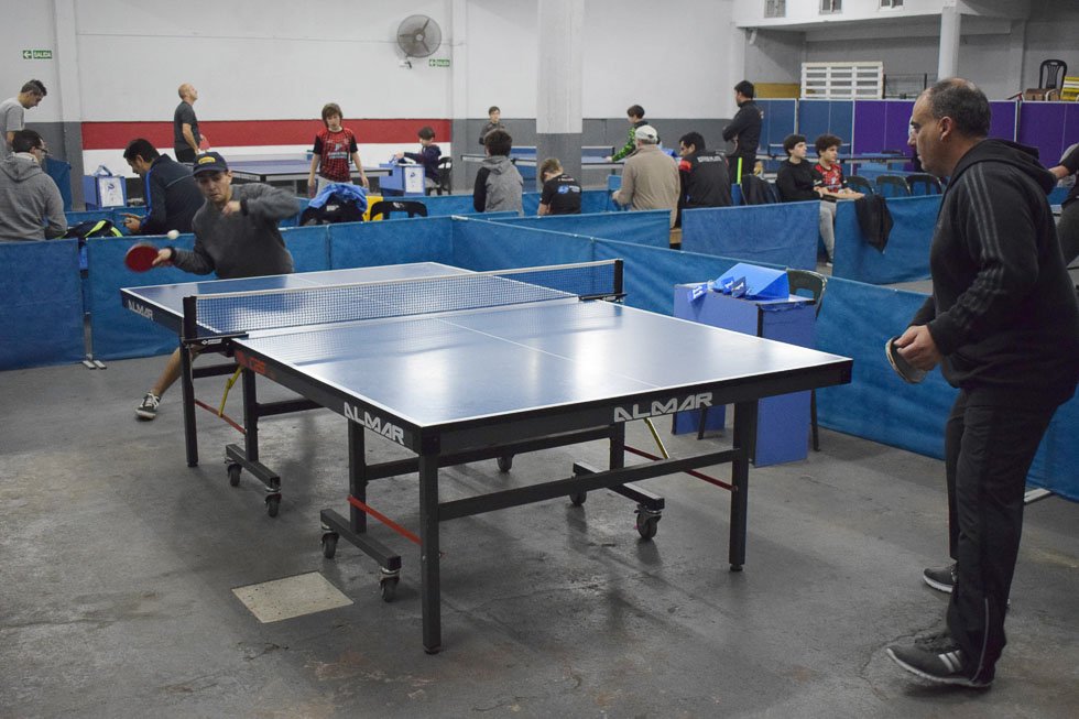 Títulos en tenis de mesa para Franco Poza, Tomás Poza y Bautista Faiella