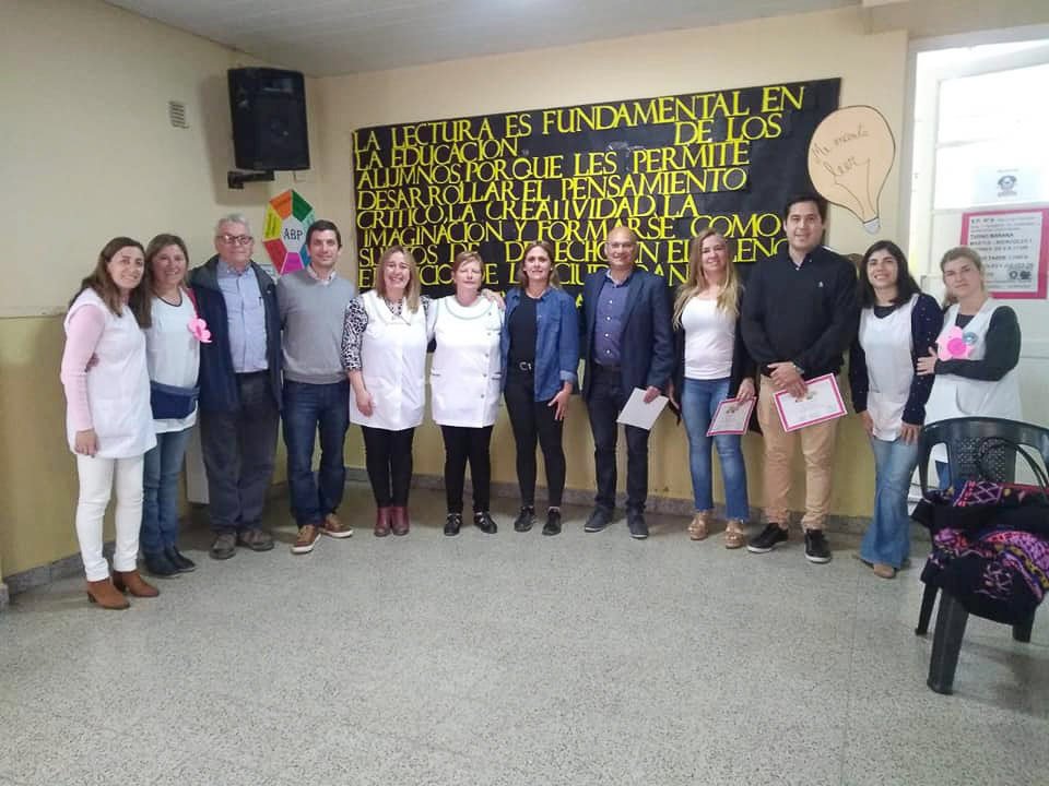 Candidatos difundieron ideas y respondieron preguntas