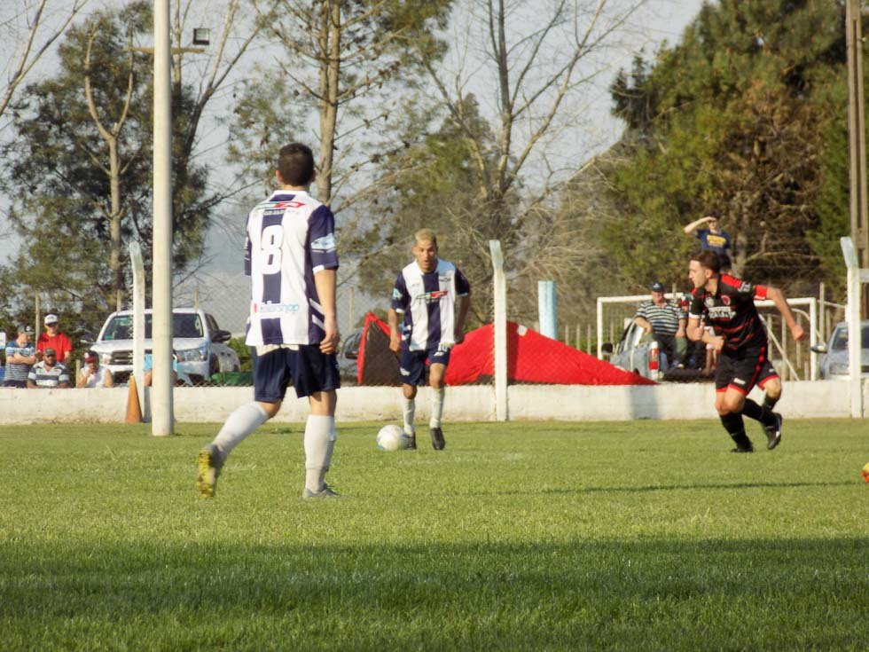 Gran victoria y festejó de Atlético San Manuel