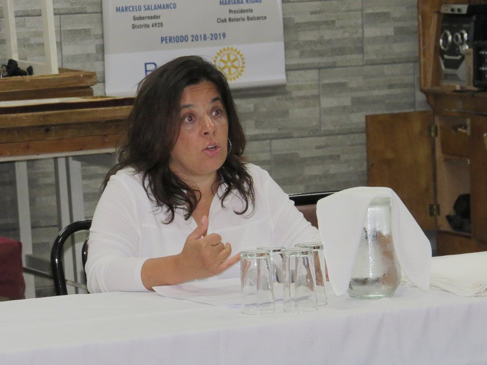 Se negó a declarar el detenido y los peritos empiezan a analizar el material secuestrado