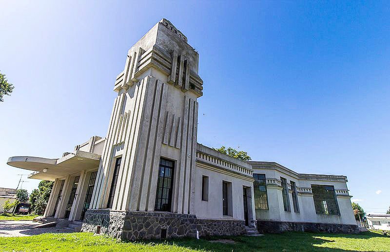 Visitas internacionales a la obra de  Francisco Salamone en Balcarce