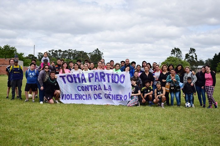 Torneo de fútbol mixto