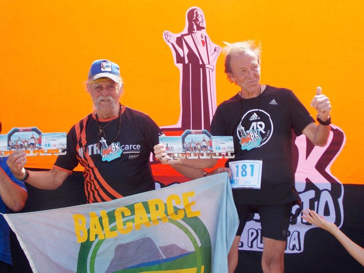 Podios para atletas balcarceños en los "8K Del Puerto"