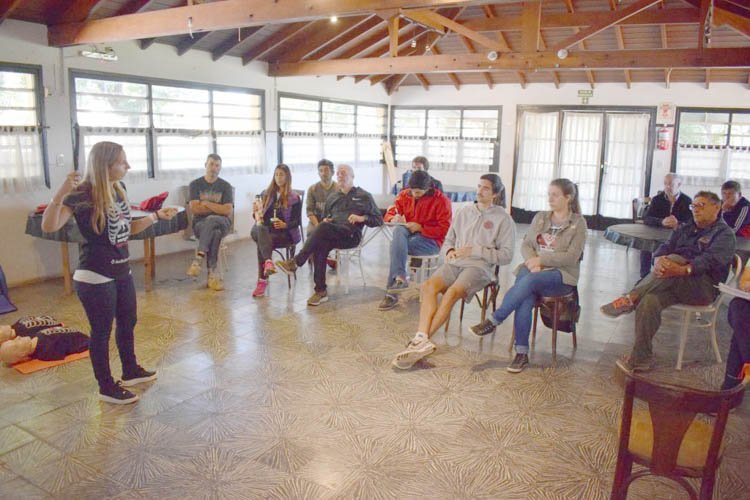 El Club Sportivo-Trabajo incorporó un desfibrilador de uso público