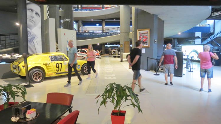 Buena afluencia de visitantes al Museo del Automovilismo durante este mes