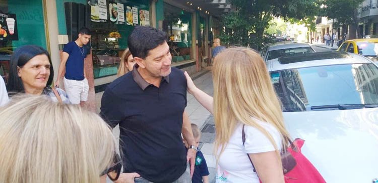 ONG local le acercó el «afecto y la solidaridad» de Balcarce a  los padres de Fernando Báez Sosa