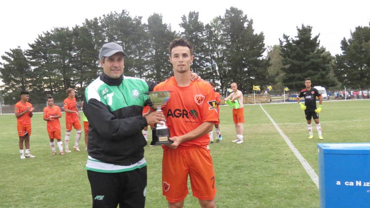  Villa Díaz Vélez es campeón de la Copa de Plata 