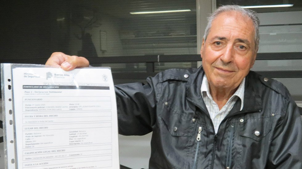 Vecino denuncia la usurpación  de un terreno de su propiedad
