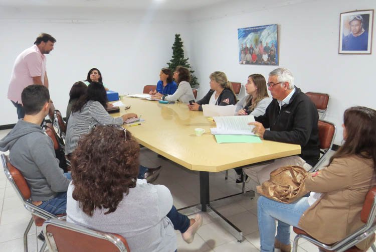 En emergencia sanitaria y social