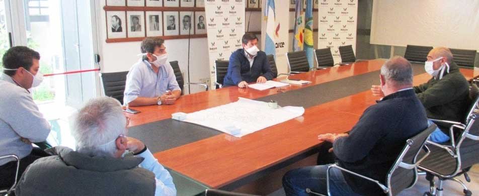 El Ejecutivo acordó con el sector agropecuario el rediseño de los accesos principales a la ciudad