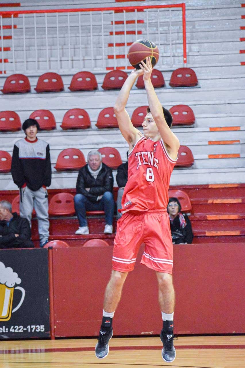 Basquet - Pedro Oviedo: «Creo que estamos haciendo historia con Atenas»
