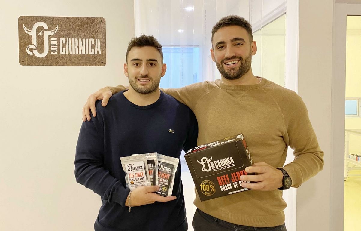Con snack de carne, dos hermanos  buscan seducir al mercado nacional