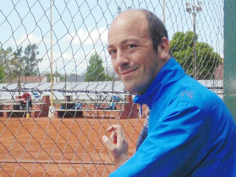 Luis Felices: «La realidad de los clubes es complicada en general»