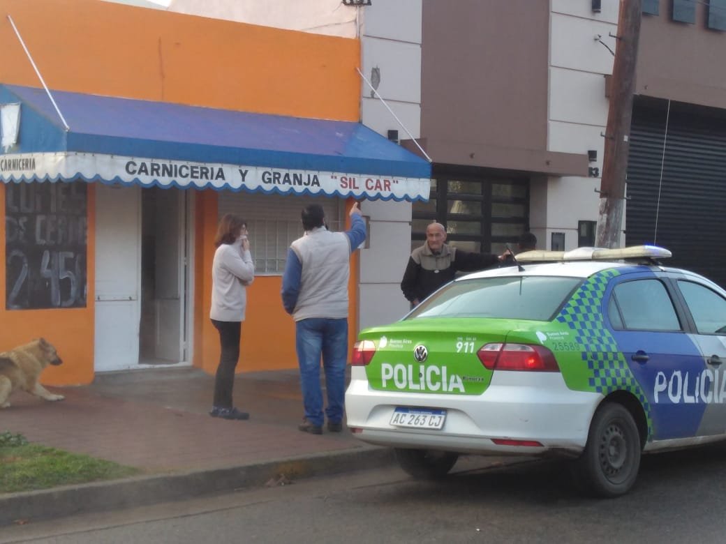 Roban gran cantidad de carne en una granja