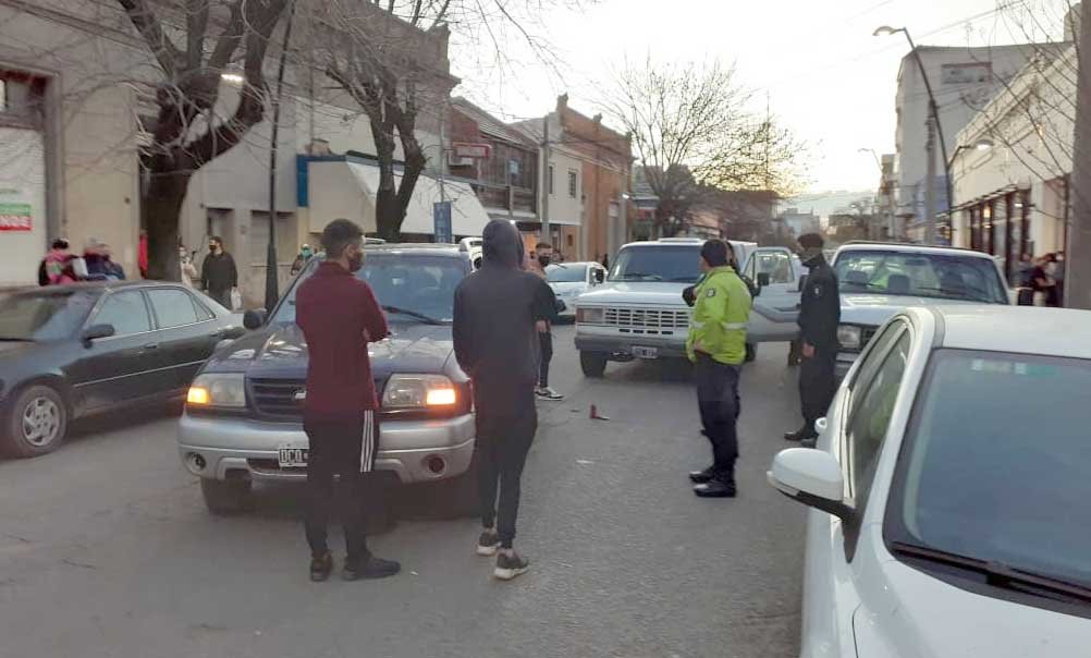 Ultimo momento: choque y pelea