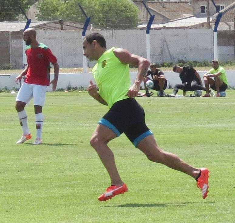 Fernando Telechea: «Mi idea es no seguir jugando, pero si sale una oferta importante la evaluaré»