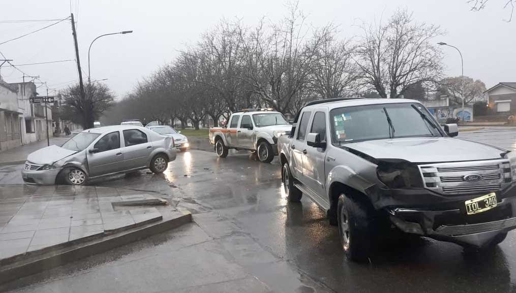 Otro choque en avenida del Valle