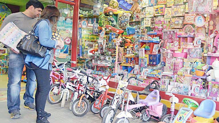 Por el Día del niño, amplían horario comercial