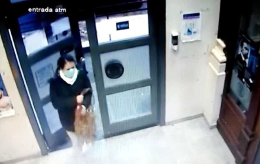 Acusan de defraudación a una  dirigente social y a su sobrino