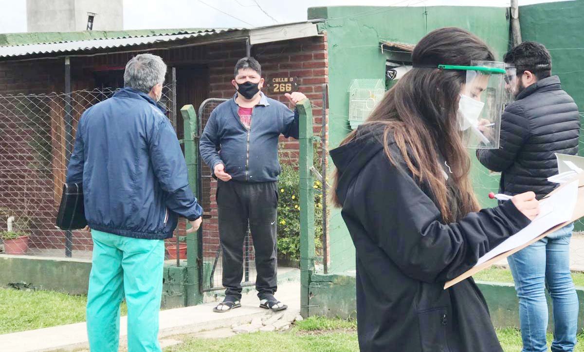 "Es necesario tratar de cortar  la cadena de  transmisión"