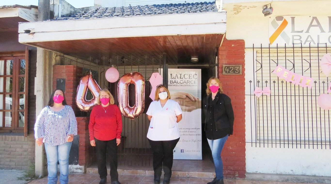 Balcarce se viste de rosa en la  lucha contra el cáncer de mama