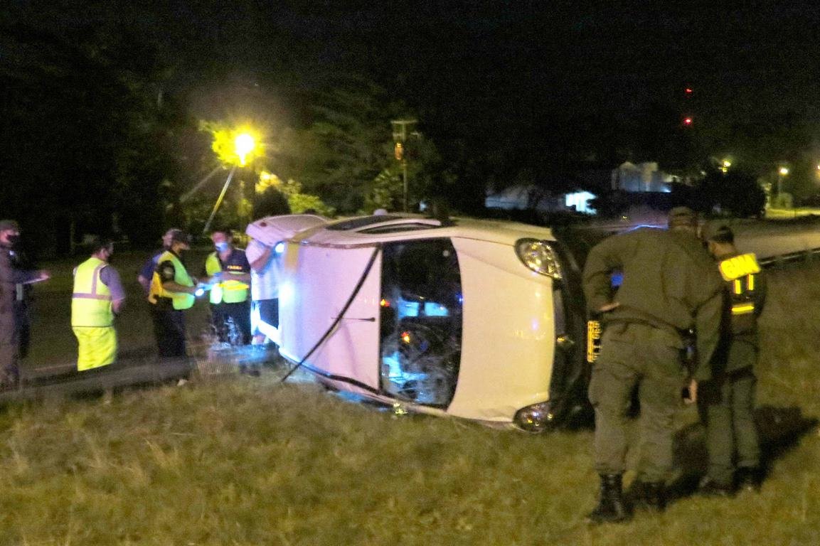 Volcó un auto: 3 mujeres lesionadas