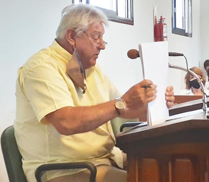 Pérez le pide a Reino que ponga "mas garra y decisión política"