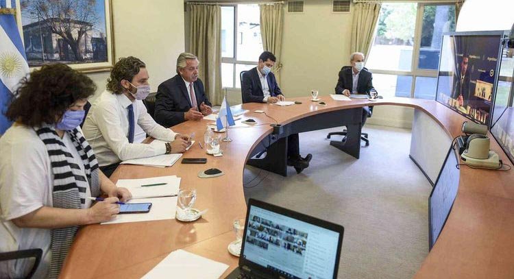 El Gobierno prohibirá la circulación nocturna en todo el país para tratar de bajar los contagios