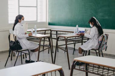 Gremios  ponen reparos para el regreso  a las aulas
