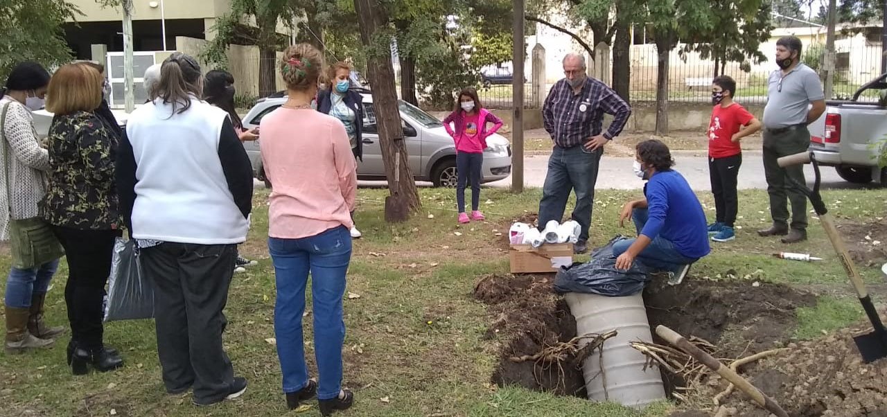 Se concretó el enterramiento de la «Cápsula Covid»