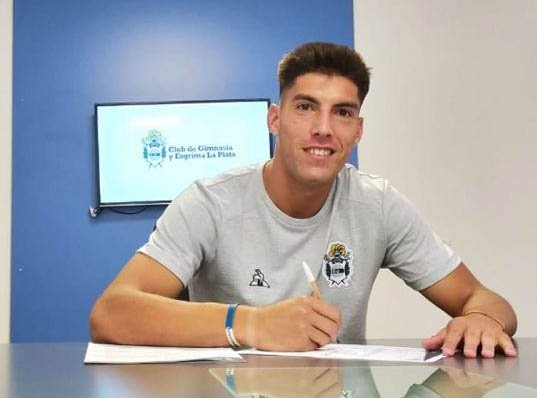 Nahuel Manganelli firmó contrato con  Gimnasia y Esgrima de La Plata