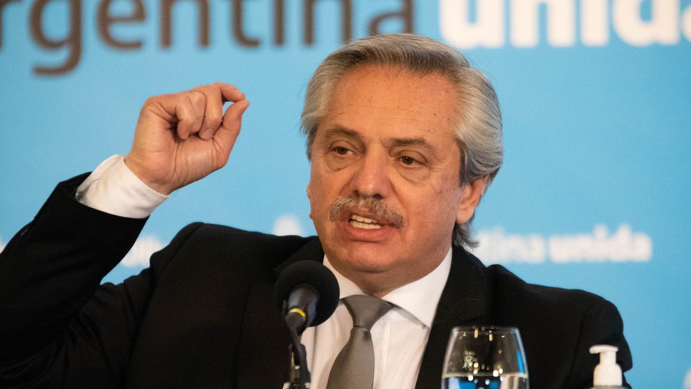 Alberto Fernández les pidió disculpas a los médicos luego de haber hablado del relajamiento del sistema sanitario