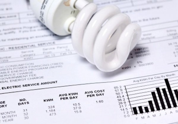 El Gobierno nacional aumenta la tarifa  de la luz el 9% y queda en discusión un segundo aumento