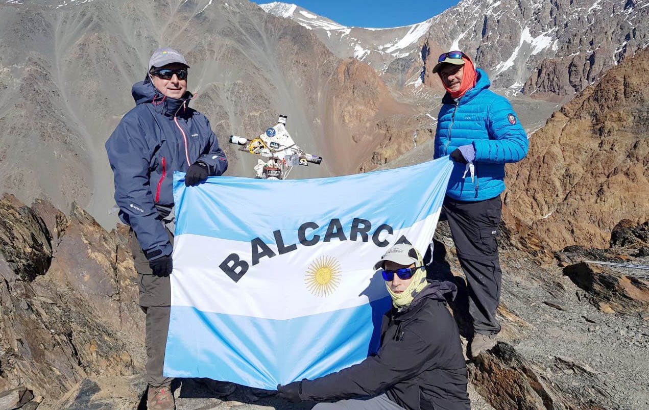 Balcarceños hicieron Cumbre en el Cerro Adolfo Calle