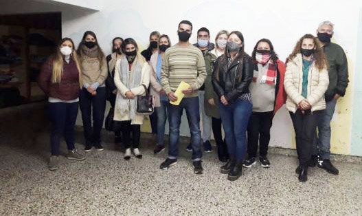 "Confiamos en que trabajando todos  juntos podremos continuar adelante"