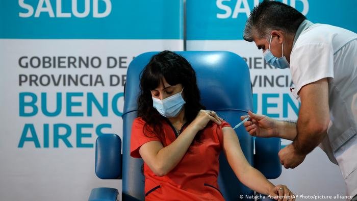 Comenzarán a vacunar a personas de entre 18 y 40 años con comorbilidades en la Provincia