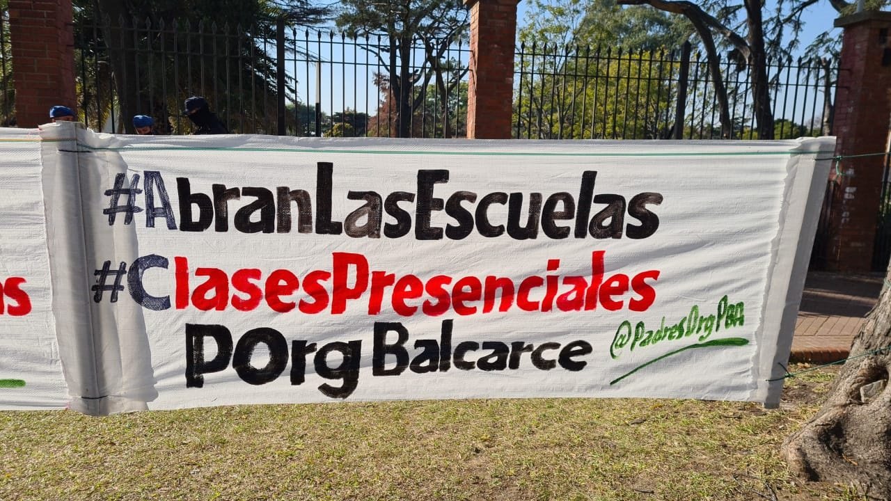 "Padres Organizados" le reclamó a Reino que  gestione la «presencialidad administrada»