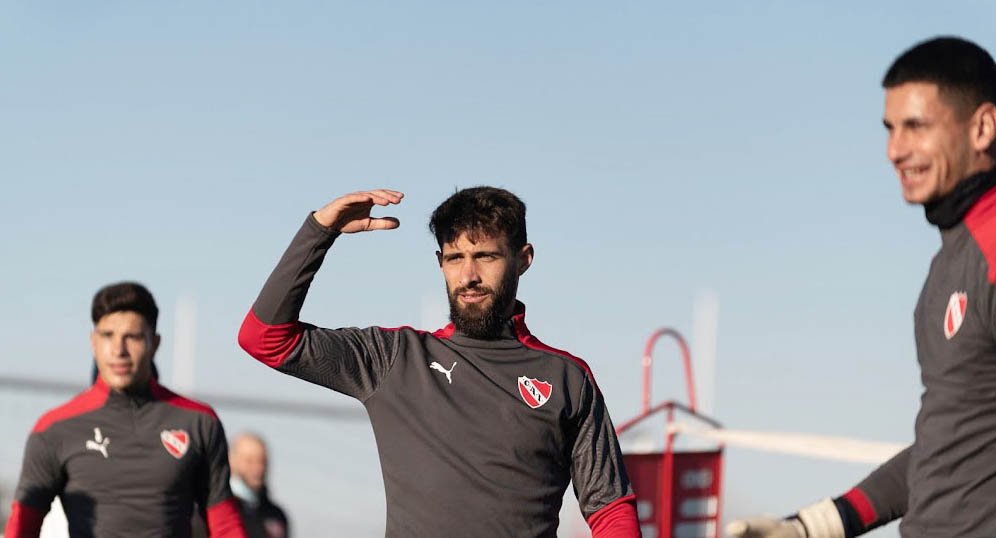 Los problemas económicos de  Independiente podrían hacer no jugar a Laso