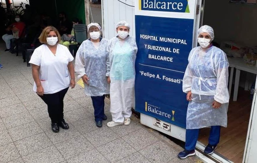 Reforzarán la campaña de vacunación para atenuar los efectos de una tercera ola