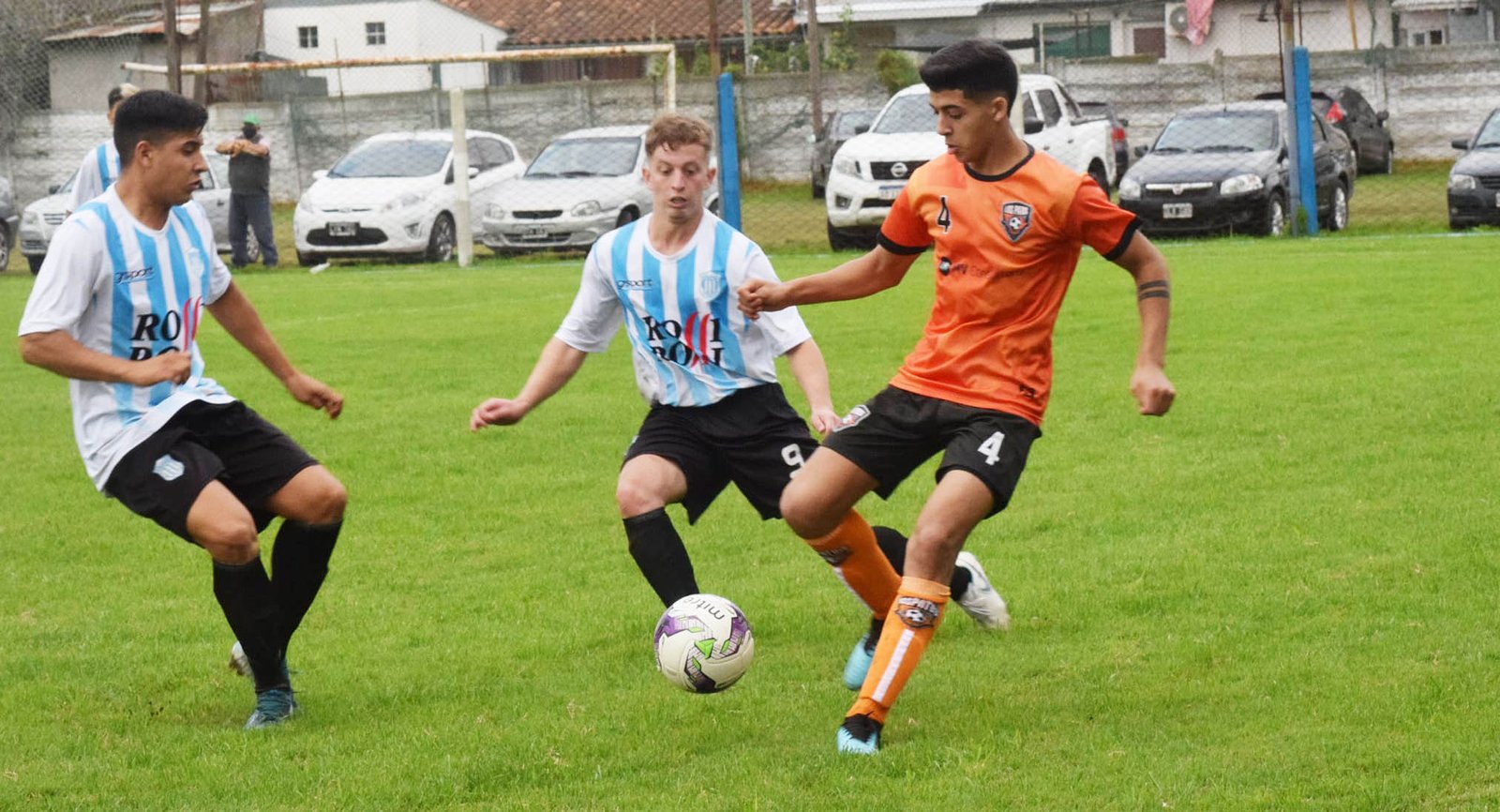 Después de varios meses Los Patos FC vuelve a jugar