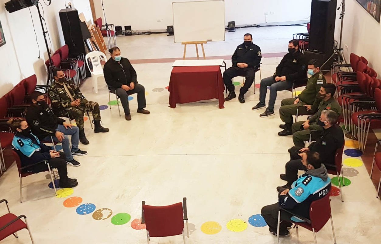 Responsables de fuerzas de seguridad analizaron  la problemática de los "secuestros virtuales"
