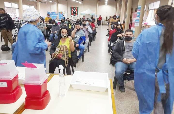 Se pone en marcha la posta vacunatoria   itinerante en localidades del distrito