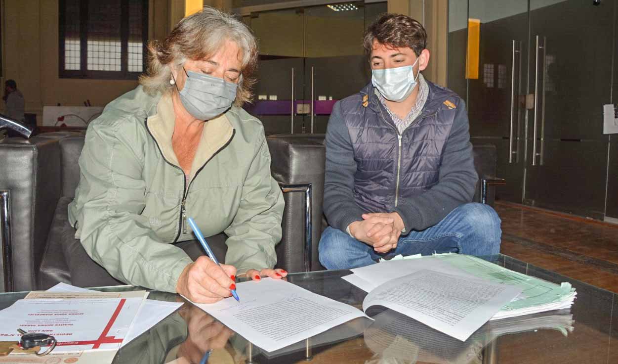 Gestionó el Municipio donación de lotes en San Agustín para primera vivienda