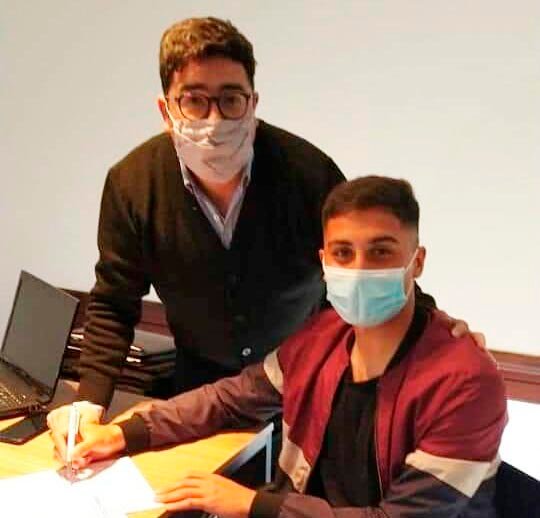 Sayago y Fernández son jugadores de Santamarina