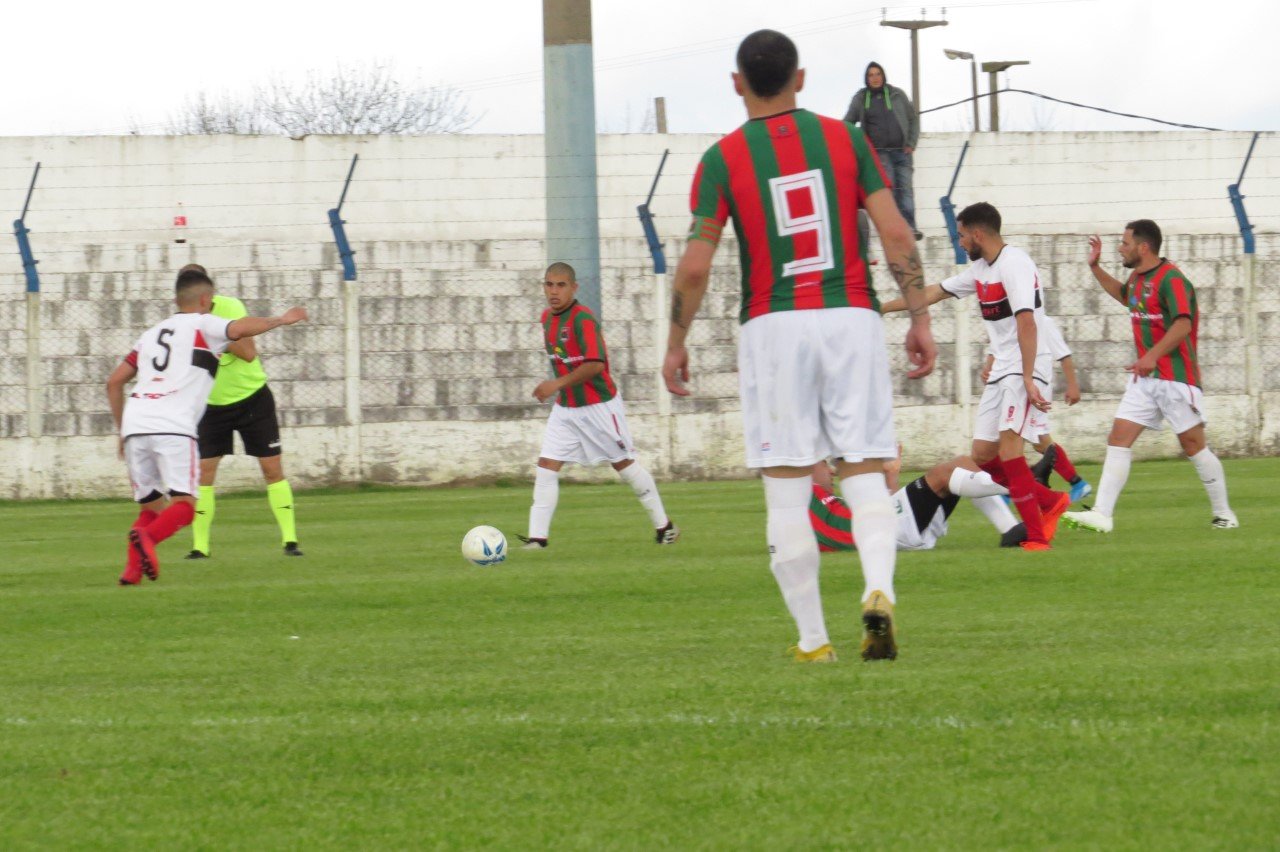 Sportivo Trabajo y Ferroviarios se adueñaron del domingo