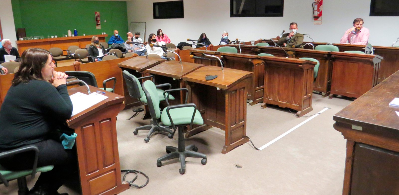 El enojo en Comisión y en los pasillos del Concejo se trasladó al recinto
