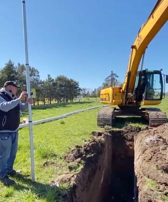 Comenzó la obra para la red de desagües cloacales en «El Cruce»